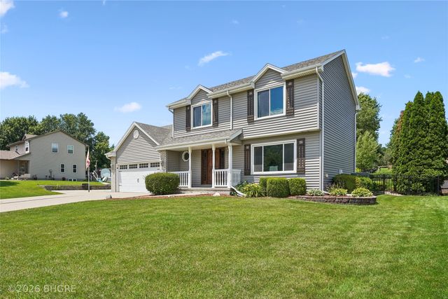 1607 Parkhill Drive, Norwalk, IA 50211