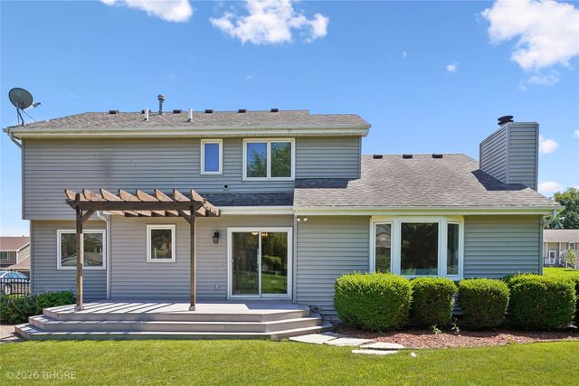 1607 Parkhill Drive, Norwalk, IA 50211