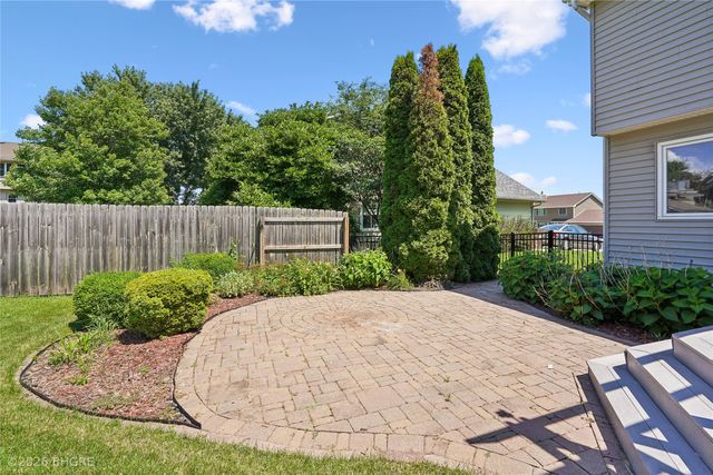1607 Parkhill Drive, Norwalk, IA 50211