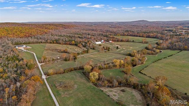 2168 Pendleton Road, Farmington, MO 63640