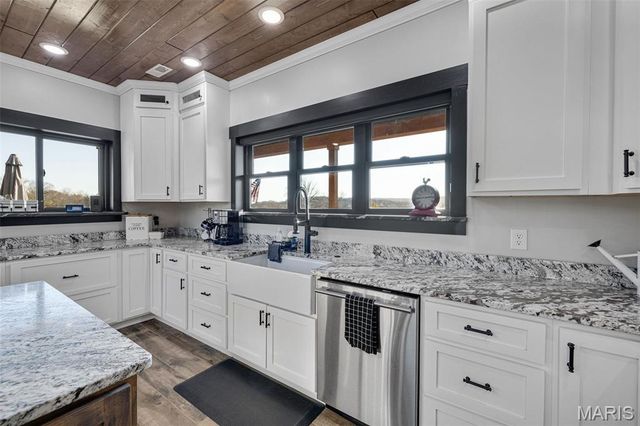 2168 Pendleton Road, Farmington, MO 63640