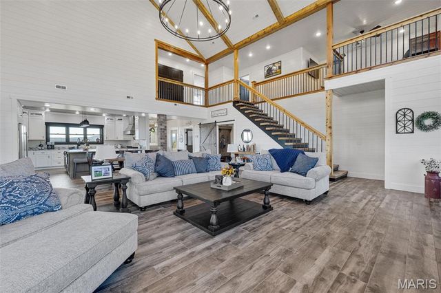 2168 Pendleton Road, Farmington, MO 63640