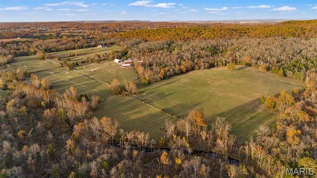 2168 Pendleton Road, Farmington, MO 63640