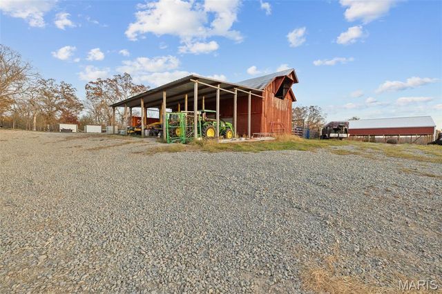 2168 Pendleton Road, Farmington, MO 63640