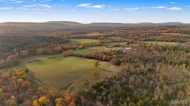 2168 Pendleton Road, Farmington, MO 63640