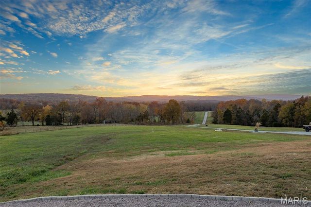 2168 Pendleton Road, Farmington, MO 63640