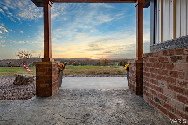 2168 Pendleton Road, Farmington, MO 63640