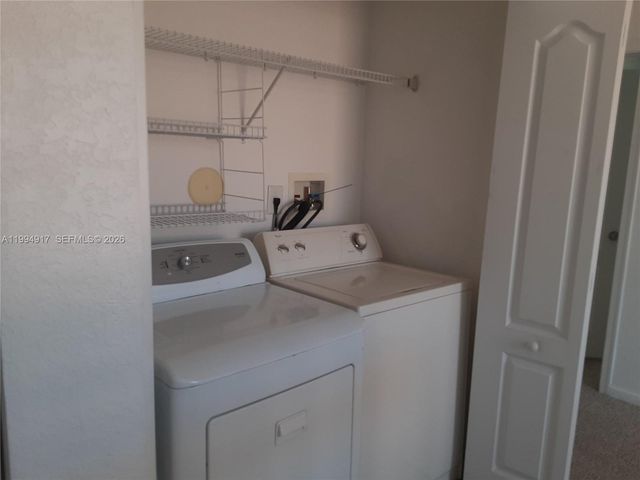 3760 NE 9th Ct, Homestead, FL 33033