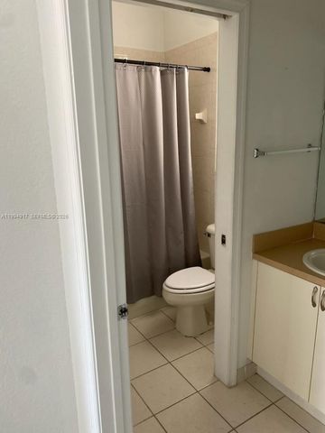 3760 NE 9th Ct, Homestead, FL 33033