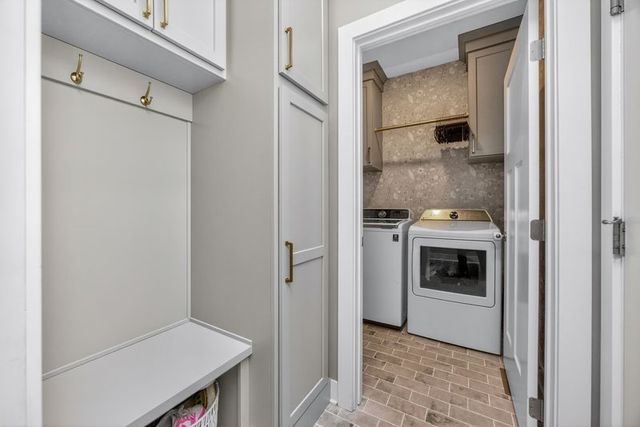 555 NE Meridian Drive, Waukee, IA 50263