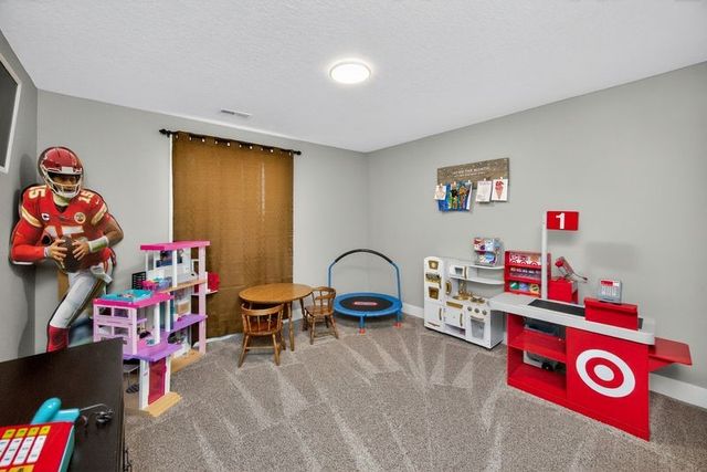 555 NE Meridian Drive, Waukee, IA 50263