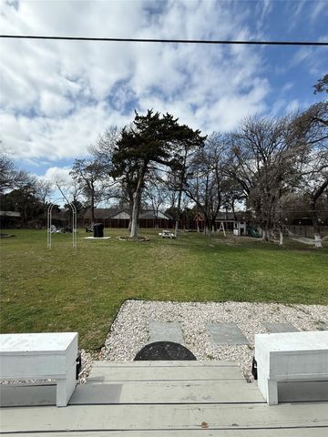 5323 Lantern Lane, Dallas, TX 75236