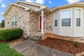 942 Drum Ln, Clarksville, TN 37043