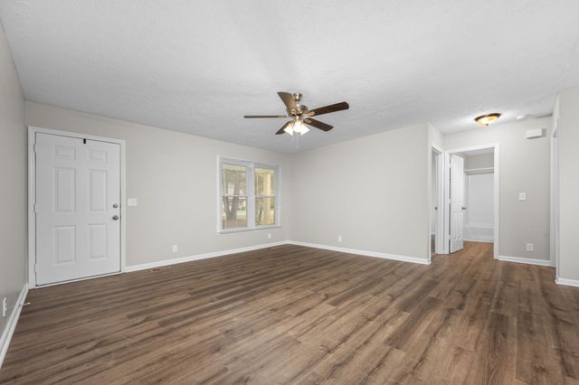 1618 Windy Meadow Dr, Christiana, TN 37037