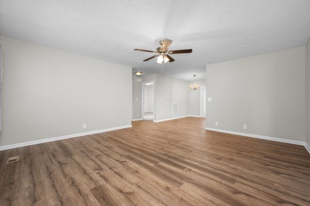 1618 Windy Meadow Dr, Christiana, TN 37037