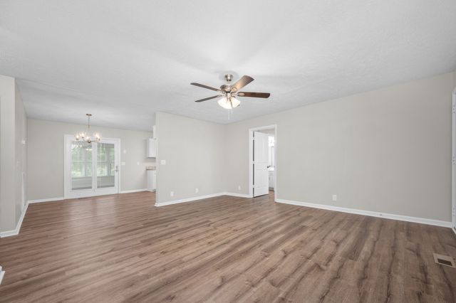 1618 Windy Meadow Dr, Christiana, TN 37037