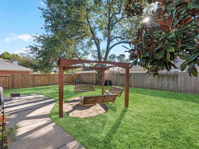 14335 Pelican Marsh Drive, Cypress, TX 77429