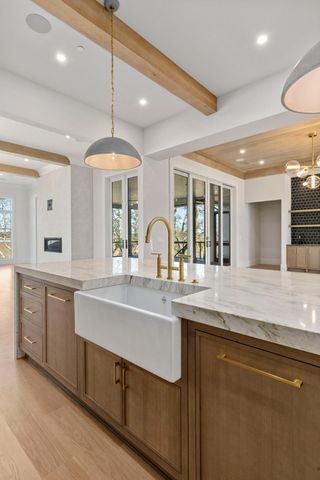925 Fish Camp Road, Charleston, SC 29492