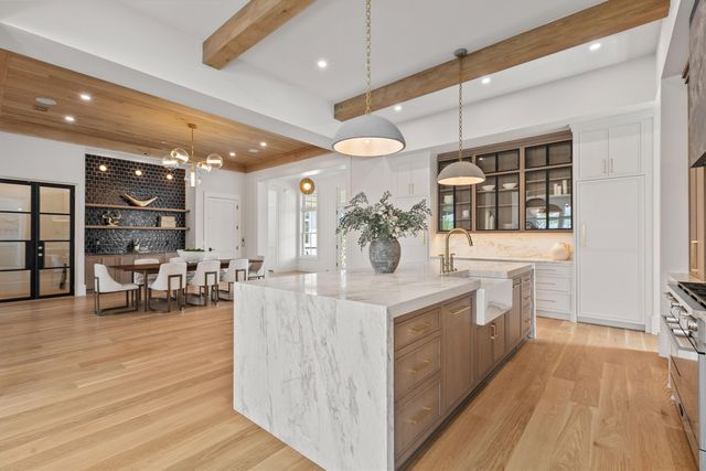 925 Fish Camp Road, Charleston, SC 29492