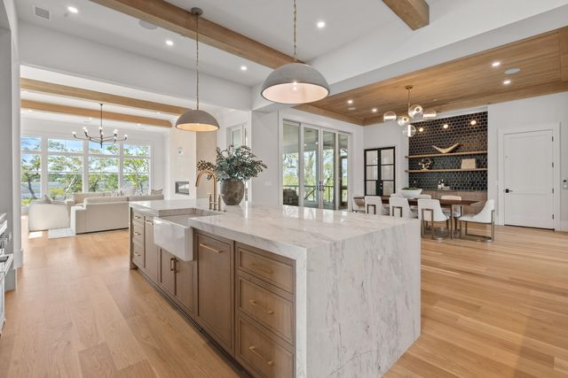 925 Fish Camp Road, Charleston, SC 29492
