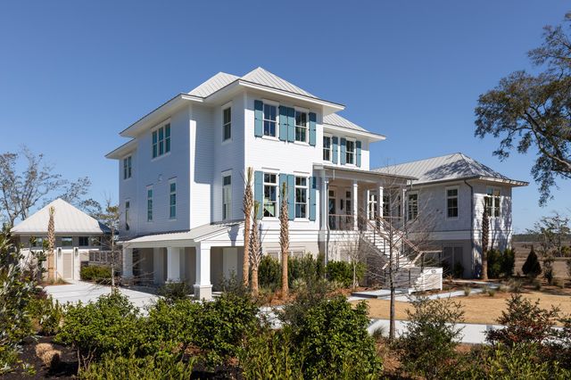 925 Fish Camp Road, Charleston, SC 29492
