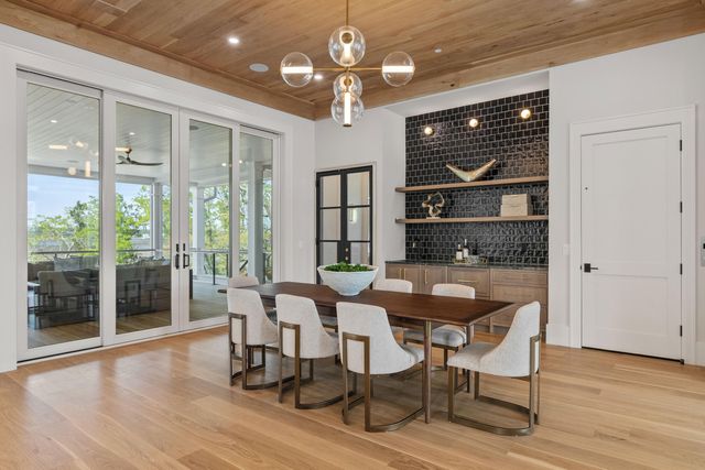 925 Fish Camp Road, Charleston, SC 29492