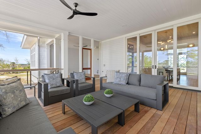925 Fish Camp Road, Charleston, SC 29492