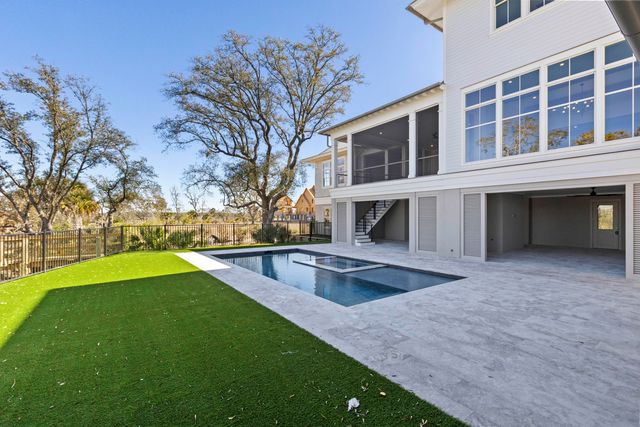 925 Fish Camp Road, Charleston, SC 29492