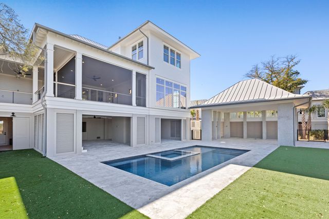 925 Fish Camp Road, Charleston, SC 29492