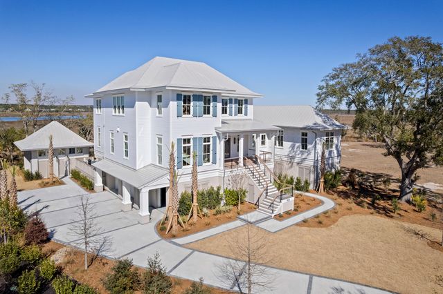 925 Fish Camp Road, Charleston, SC 29492
