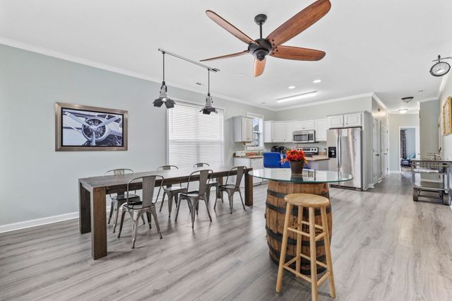 122 Rainbow Dr., Murrells Inlet, SC 29576