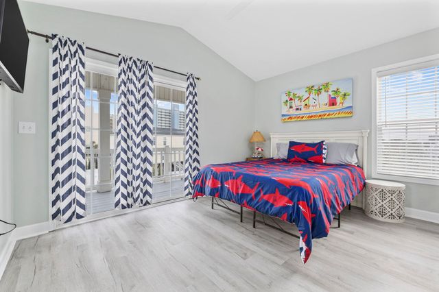 122 Rainbow Dr., Murrells Inlet, SC 29576