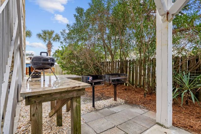 122 Rainbow Dr., Murrells Inlet, SC 29576
