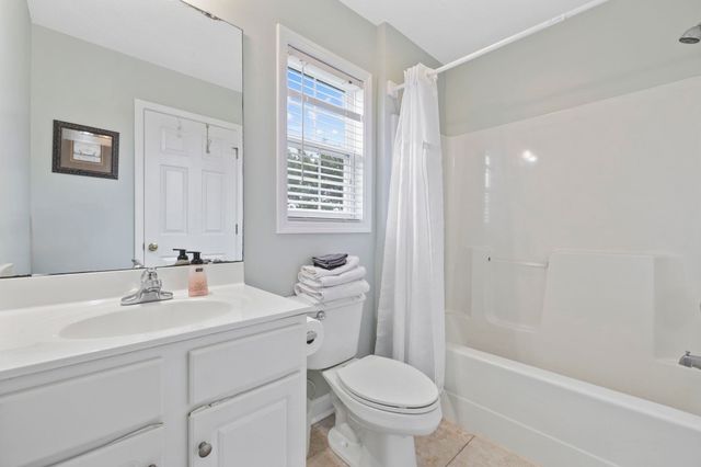 122 Rainbow Dr., Murrells Inlet, SC 29576