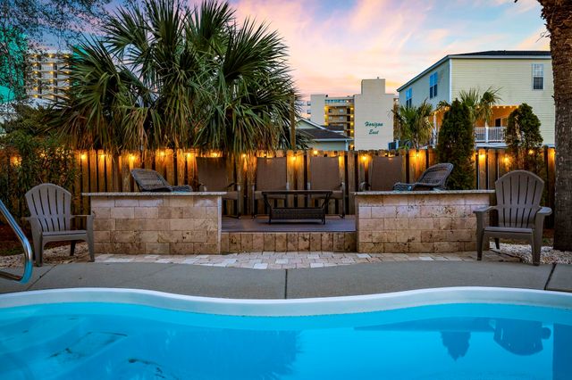 122 Rainbow Dr., Murrells Inlet, SC 29576