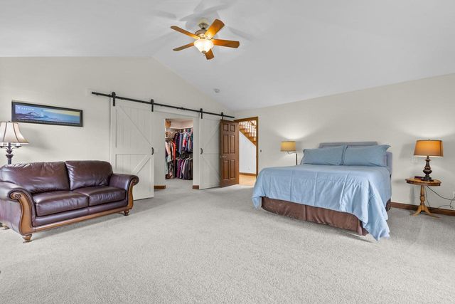 3022 FAIRWINDS DRIVE, Neenah, WI 54956