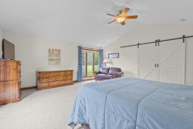 3022 FAIRWINDS DRIVE, Neenah, WI 54956