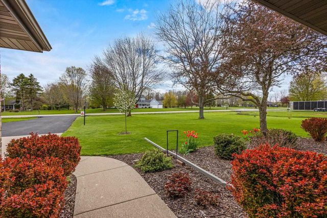 3022 FAIRWINDS DRIVE, Neenah, WI 54956