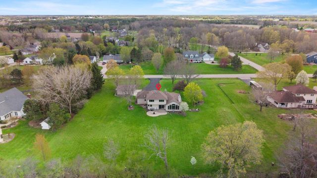3022 FAIRWINDS DRIVE, Neenah, WI 54956
