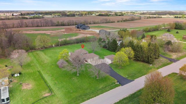 3022 FAIRWINDS DRIVE, Neenah, WI 54956