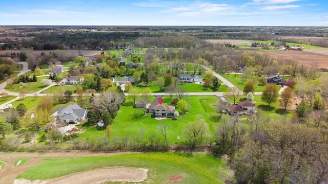 3022 FAIRWINDS DRIVE, Neenah, WI 54956