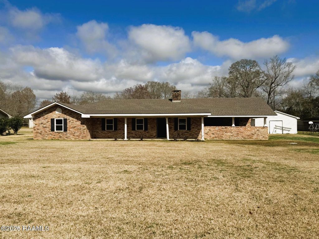 215 Saint Ann Avenue, Opelousas, LA 70570