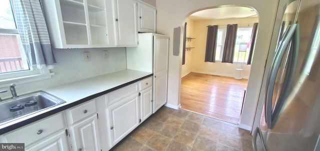 5028 IRENE DR, Harrisburg, PA 17112