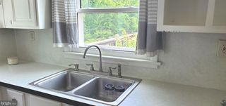 5028 IRENE DR, Harrisburg, PA 17112