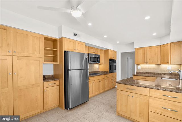 15808 PLAINVIEW LN, Bowie, MD 20716