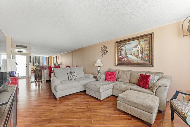 201 N Ocean Boulevard 1102, Pompano Beach, FL 33062