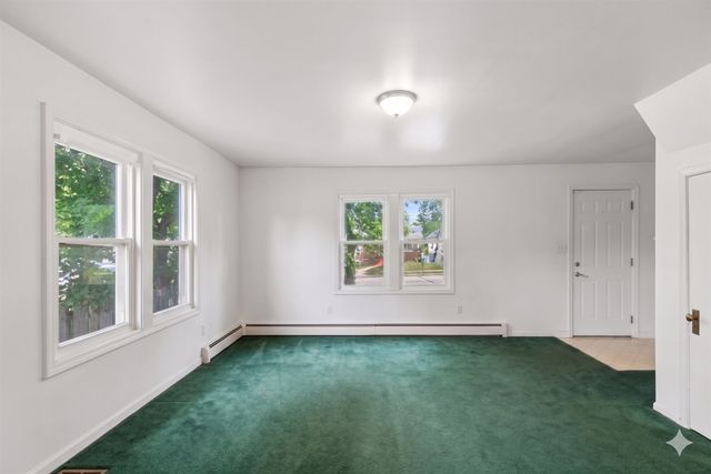 427 S Elmwood Avenue, Waukegan, IL 60085