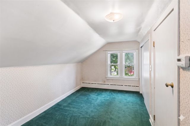 427 S Elmwood Avenue, Waukegan, IL 60085