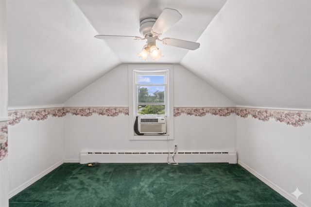 427 S Elmwood Avenue, Waukegan, IL 60085