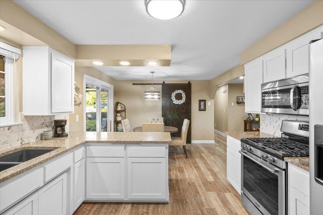 1405 NE A Street, Grants Pass, OR 97526